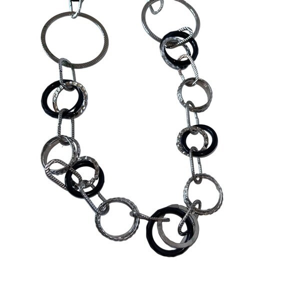 Chico's Textured Black & Silver Circle Signed 21" Link Necklace - Picture 5 of 10